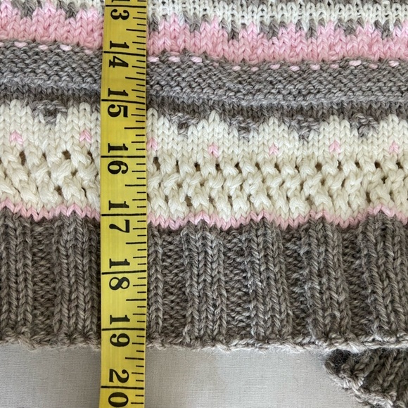 Hand knitted wool sweater size small pink grey white color block - Picture 10 of 13